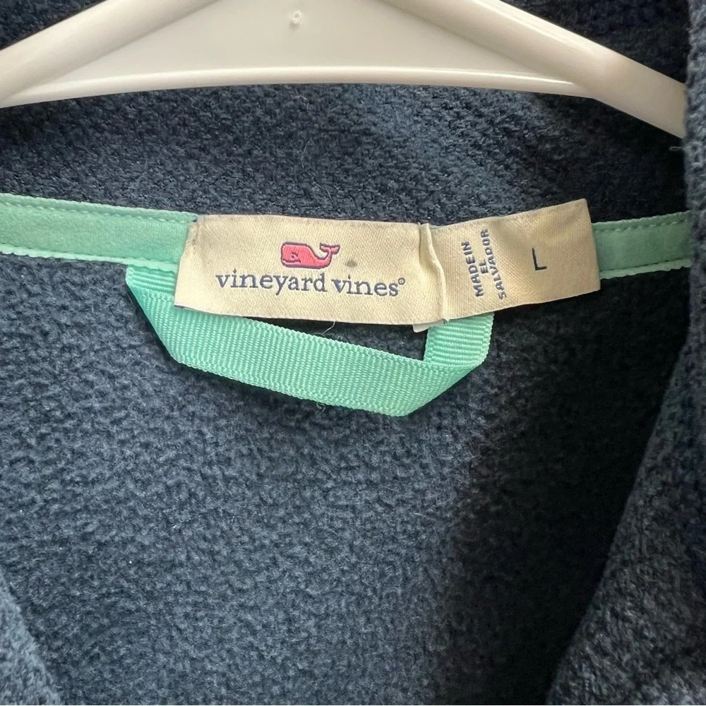 Vineyard Vines girls blue zip-up fleece vest with pockets. - Picture 3 of 11